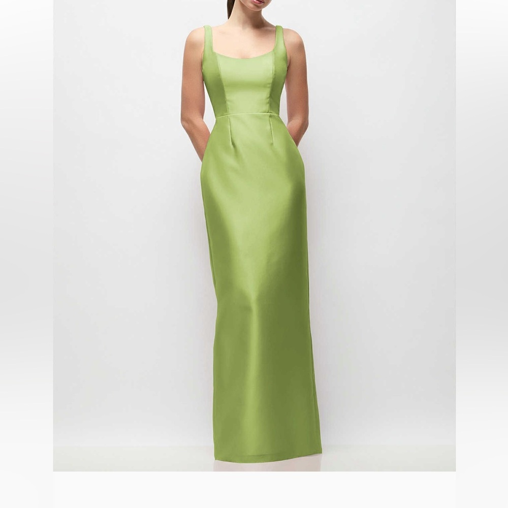 ALFRED SUNG Julian Scoop NECK SATIN COLUMN MAXI DRESS IN MOJITO dessy group
